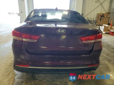 Zdjęcie 6 z 12 samochodu: 2017 KIA OPTIMA LX VIN:5XXGT4L32HG164640 - miniatura