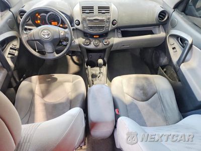 Zdjęcie 8 z 13 samochodu: 2011 TOYOTA RAV4 BASE VIN:2T3ZF4DV1BW071760 - miniatura