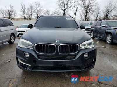 Piąte zdjęcie samochodu w środku: 2014 BMW X5 VIN:5UXKR0C51E0K44672 - miniatura