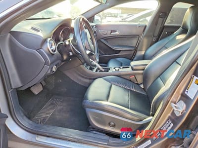 Zdjęcie 7 z 11 samochodu: 2014 MERCEDES-BENZ CLA 250 VIN:WDDSJ4EB3EN139286 - miniatura