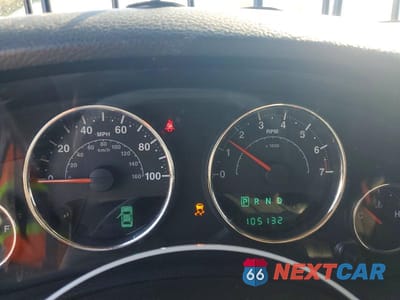 Zdjęcie 9 z 13 samochodu: 2014 JEEP WRANGLER VIN:1C4BJWDG2EL290392 - miniatura