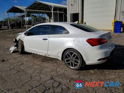 Drugie zdjęcie samochodu z przodu: 2016 KIA FORTE KOUP SX VIN:KNAFZ6A35G5642607 - miniatura