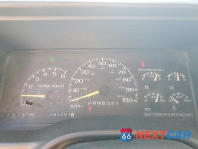 Zdjęcie 9 z 13 samochodu: 1999 CHEVROLET SUBURBAN C2500 VIN:3GNGC26R9XG250356 - miniatura