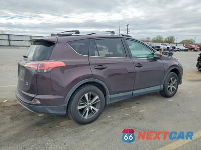 Trzecie zdjęcie samochodu z tyłu: 2017 TOYOTA RAV4 XLE VIN:2T3RFREV7HW605610 - miniatura