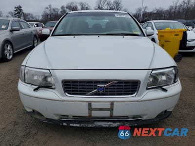 Piąte zdjęcie samochodu w środku: 2004 VOLVO S80 VIN:YV1TS92D841343953 - miniatura