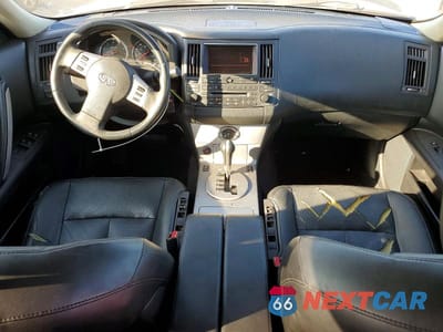 Zdjęcie 8 z 12 samochodu: 2005 INFINITI FX35 BASE VIN:JNRAS08U05X109563 - miniatura