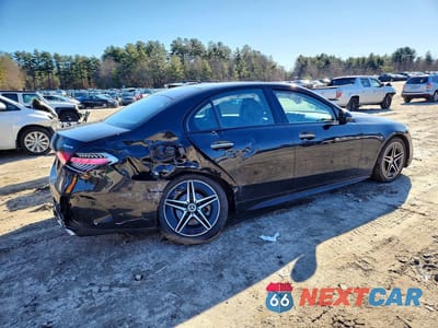 Trzecie zdjęcie samochodu z tyłu: 2023 MERCEDES-BENZ C 300 4MATIC VIN:W1KAF4HB8PR142558 - miniatura
