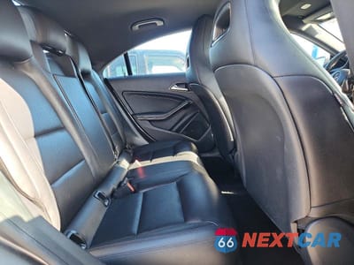 Zdjęcie 10 z 11 samochodu: 2014 MERCEDES-BENZ CLA 250 VIN:WDDSJ4EB8EN037658 - miniatura