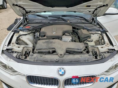 Zdjęcie 11 z 13 samochodu: 2018 BMW 320 XI VIN:WBA8A3C50JA505439 - miniatura