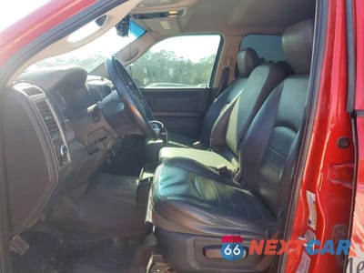 Zdjęcie 7 z 11 samochodu: 2015 RAM 3500 VIN:3C7WRTCL1FG562102 - miniatura