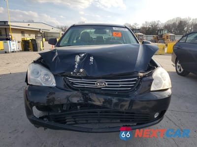 Piąte zdjęcie samochodu w środku: 2008 KIA OPTIMA LX VIN:KNAGE124885245193 - miniatura