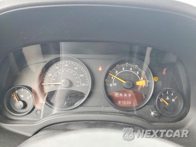 Zdjęcie 9 z 14 samochodu: 2016 JEEP PATRIOT SPORT VIN:1C4NJPBA1GD679197 - miniatura