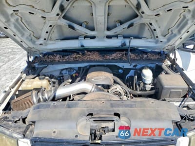 Zdjęcie 11 z 12 samochodu: 2004 CHEVROLET SILVERADO K2500 VIN:1GCGK23U44F203656 - miniatura