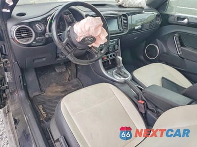 Zdjęcie 8 z 12 samochodu: 2018 VOLKSWAGEN BEETLE SE VIN:3VWJD7ATXJM713591 - miniatura