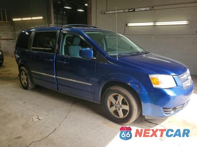 Czwarte zdjęcie samochodu z boku: 2010 DODGE GRAND CARAVAN VIN:2D4RN5D1XAR134257 - miniatura
