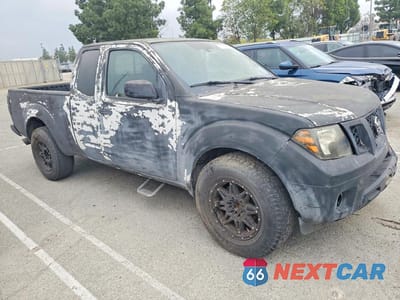 Czwarte zdjęcie samochodu z boku: 2012 NISSAN FRONTIER SV VIN:1N6AD0CU5CC427679 - miniatura