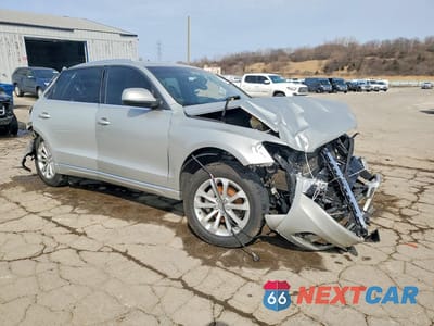 Czwarte zdjęcie samochodu z boku: 2014 AUDI Q5 PREMIUM PLUS VIN:WA1LFAFP8EA126009 - miniatura