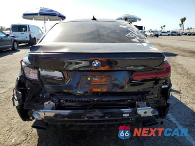 Zdjęcie 6 z 13 samochodu: 2023 BMW 530E VIN:WBA13AG07PCM41749 - miniatura