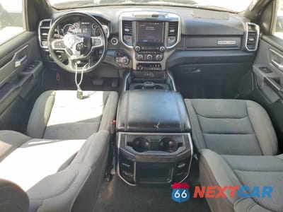 Zdjęcie 8 z 11 samochodu: 2023 RAM 1500 BIG HORN VIN:1C6SRFFT2PN595361 - miniatura