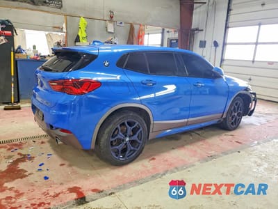 Trzecie zdjęcie samochodu z tyłu: 2018 BMW X2 XDRIVE28I VIN:WBXYJ5C39JEF73282 - miniatura