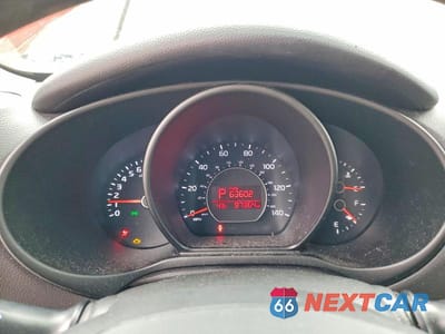 Zdjęcie 9 z 13 samochodu: 2018 KIA SOUL + VIN:KNDJP3A5XJ7598442 - miniatura