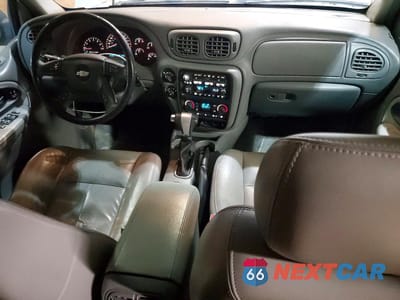 Zdjęcie 8 z 13 samochodu: 2005 CHEVROLET TRAILBLAZER LS VIN:1GNDT13S852199717 - miniatura