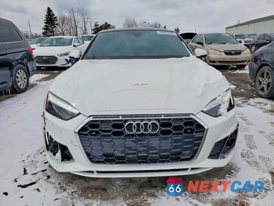 Piąte zdjęcie samochodu w środku: 2023 AUDI A5 PREMIUM 45 VIN:WAUSAAF59PA007223 - miniatura