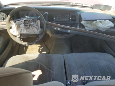 Zdjęcie 8 z 11 samochodu: 1996 FORD CROWN VICTORIA VIN:2FALP73WXTX187583 - miniatura