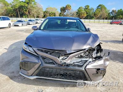 Piąte zdjęcie samochodu w środku: 2021 TOYOTA CAMRY XSE V6 VIN:4T1KZ1AK2MU060263 - miniatura