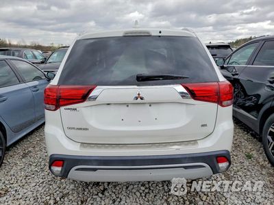 Zdjęcie 6 z 13 samochodu: 2020 MITSUBISHI OUTLANDER SE VIN:JA4AD3A38LZ034586 - miniatura