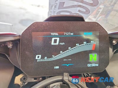 Zdjęcie 7 z 9 samochodu: 2024 BMW S 1000 RR VIN:WB10E6309R6J71787 - miniatura