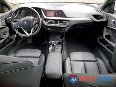 Zdjęcie 8 z 12 samochodu: 2021 BMW 228XI VIN:WBA73AK00M7G55457 - miniatura