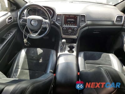 Zdjęcie 8 z 12 samochodu: 2018 JEEP GRAND CHEROKEE LAREDO VIN:1C4RJFAG9JC422285 - miniatura