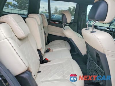 Zdjęcie 11 z 12 samochodu: 2017 MERCEDES-BENZ GLS 550 4MATIC VIN:4JGDF7DE0HA755147 - miniatura