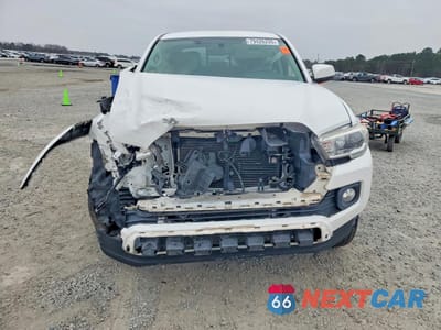 Piąte zdjęcie samochodu w środku: 2017 TOYOTA TACOMA SR5 V6 VIN:3TMAZ5CN7HM044052 - miniatura
