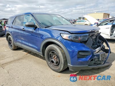 Czwarte zdjęcie samochodu z boku: 2023 FORD EXPLORER POLICE INTERCEPTOR VIN:1FM5K8AC2PGA37006 - miniatura