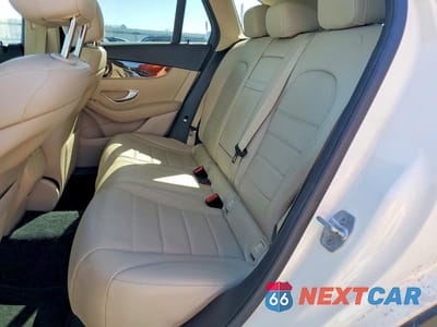 Zdjęcie 11 z 13 samochodu: 2016 MERCEDES-BENZ GLC 300 4MATIC VIN:WDC0G4KB6GF052249 - miniatura