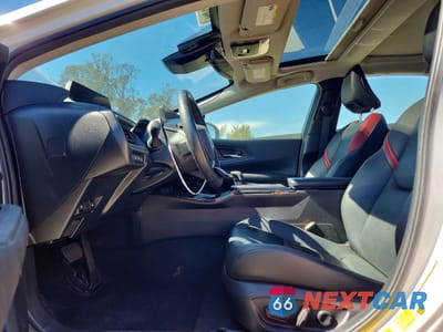 Zdjęcie 7 z 13 samochodu: 2023 TOYOTA PRIUS PRIME XSE VIN:JTDACACU3P3007596 - miniatura