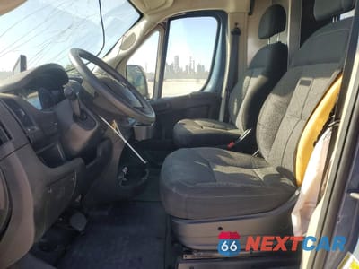 Zdjęcie 7 z 14 samochodu: 2019 RAM PROMASTER 3500 3500 HIGH VIN:3C6URVJG4KE558399 - miniatura