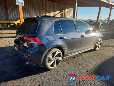 Trzecie zdjęcie samochodu z tyłu: 2021 VOLKSWAGEN GTI S VIN:3VW6T7AU2MM009648 - miniatura