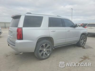 Trzecie zdjęcie samochodu z tyłu: 2017 CHEVROLET TAHOE C1500 PREMIER VIN:1GNSCCKC3HR117496 - miniatura