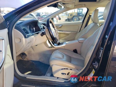 Zdjęcie 7 z 12 samochodu: 2016 VOLVO S60 PREMIER VIN:YV1612TK6G2397884 - miniatura