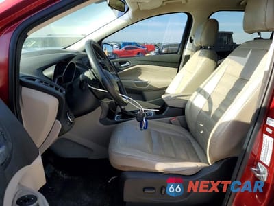 Zdjęcie 7 z 13 samochodu: 2017 FORD ESCAPE SE VIN:1FMCU0GD4HUA75911 - miniatura