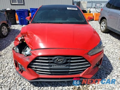 Piąte zdjęcie samochodu w środku: 2019 HYUNDAI VELOSTER 2.0L PREMIUM VIN:KMHTG6AFXKU014140 - miniatura