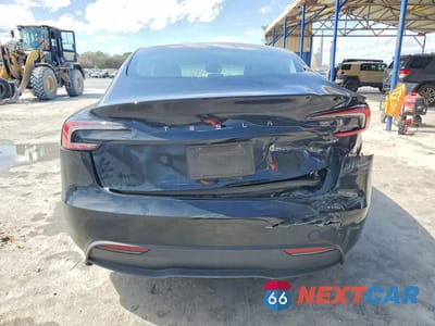 Zdjęcie 6 z 11 samochodu: 2025 TESLA MODEL 3 VIN:5YJ3E1EAXSF926092 - miniatura