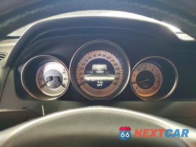 Zdjęcie 9 z 11 samochodu: 2013 MERCEDES-BENZ C 300 4MATIC VIN:WDDGF8AB1DR259129 - miniatura