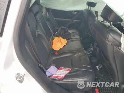 Zdjęcie 11 z 14 samochodu: 2019 JEEP CHEROKEE LATITUDE PLUS VIN:1C4PJMLB7KD343898 - miniatura
