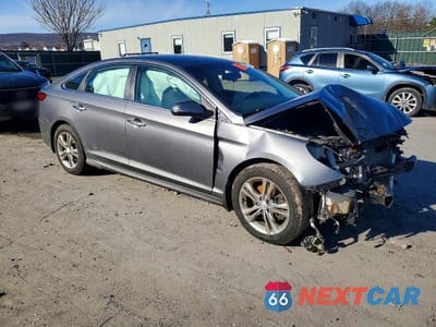 Czwarte zdjęcie samochodu z boku: 2019 HYUNDAI SONATA SEL VIN:5NPE34AF0KH809110 - miniatura