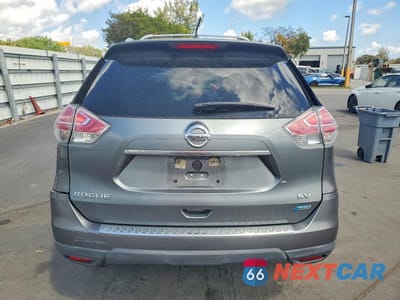 Zdjęcie 6 z 12 samochodu: 2014 NISSAN ROGUE SV VIN:5N1AT2MTXEC813164 - miniatura