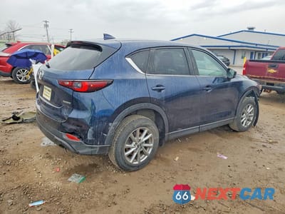 Trzecie zdjęcie samochodu z tyłu: 2022 MAZDA CX-5 PREFERRED VIN:JM3KFBCMXN1557539 - miniatura